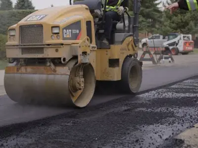 Street Road Paving Crew Roller Asphalt